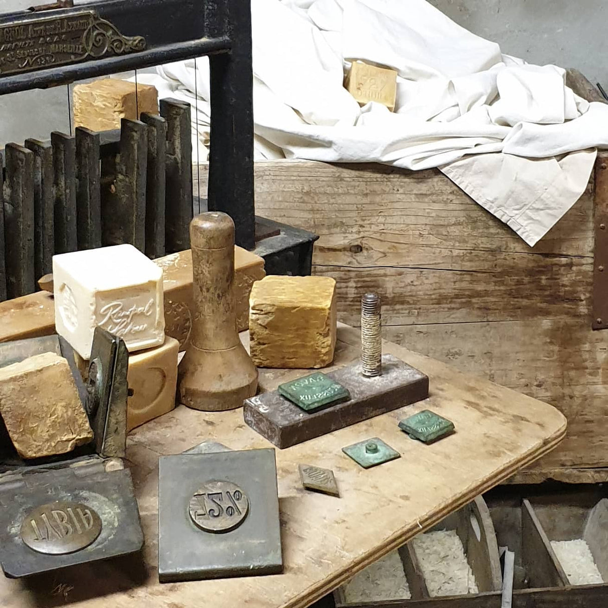 Săpun de Marsilia organic cu ulei de măsline 600gr